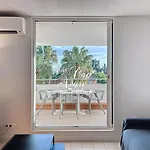 3 Personnes Classé 2 étoiles Avec Terrasse à 500m De La Cavalière Apartamento Aigue-Belle