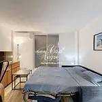 3 Personnes Classe 2 Etoiles Avec Terrasse A 500m De La Cavaliere * Aigue-Belle
