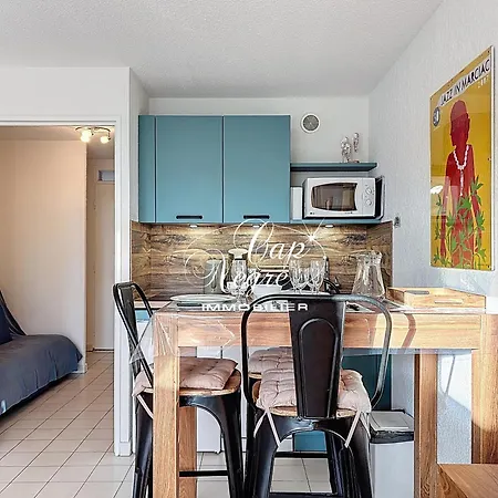 3 Personnes Classe 2 Etoiles Avec Terrasse A 500m De La Cavaliere