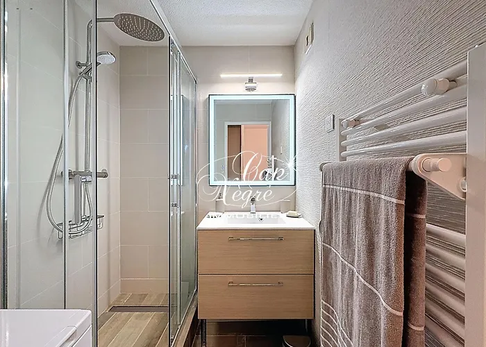 アパート 3 Personnes Classe 2 Etoiles Avec Terrasse A 500m De La Cavaliere